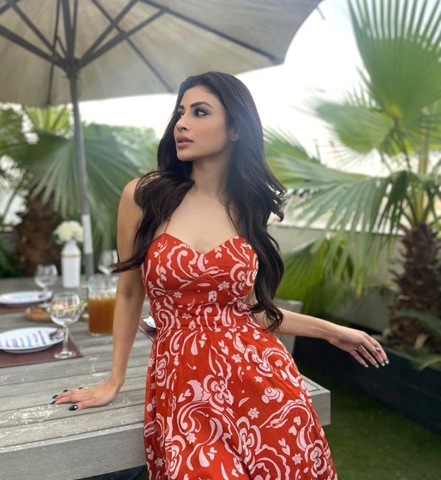 Mouni is a breath of fresh air in a vibrant maxi dress worth Rs.  13K while spending time with her husband in Dubai