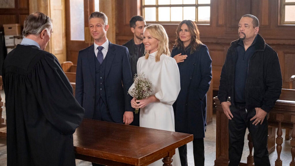 rollins-carsi-marriage-svu