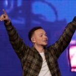 Kane Brown Sets CBS Double Header With 'Fire Country' Guest Spot, CMT Music Awards Hosting Concert