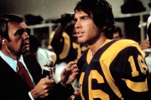 HEAVEN CAN WAIT, Dick Enberg, Warren Beatty, 1978. ©Paramount Pictures/ Courtesy: Everett Collection.