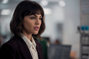 3 Body Problem. Eiza González as Auggie Salazar in episode 102 of 3 Body Problem. Cr. Ed Miller/Netflix © 2024